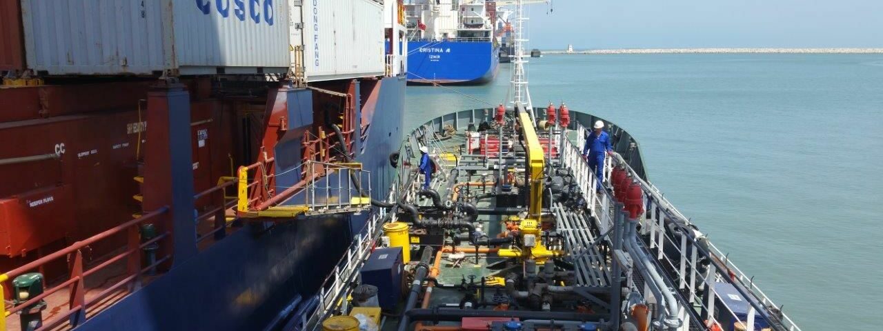 Embargo marítimo y embargo de buques en Israel por deudas de bunkering marítimo
